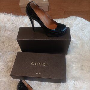 Gucci Black Pumps